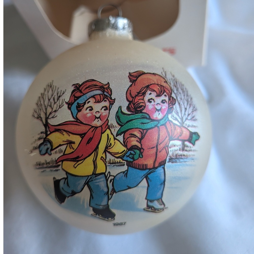 Vintage 1987 Campbell Kids Christmas Ornament 8th Collectors Edition Ice Skating